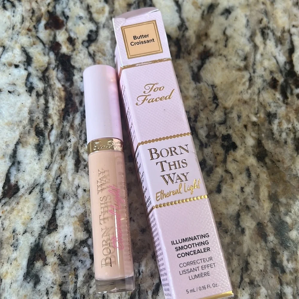 🌙💕Too Faced Butter Croissant Ethereal Light Concealer